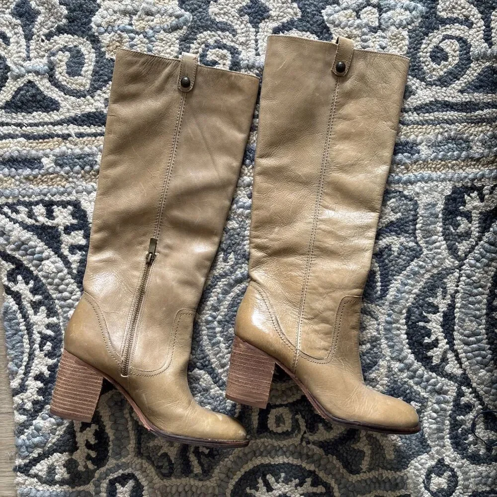 Vince Camuto Leila Leather Chunk Heel Boot Festival Y2K Retro Zip Moto Knee Hi 8